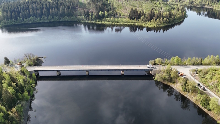 Die Bramkebrücke wurde 1941 über den Okerstausee errichtet