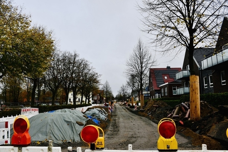 Wird umfassend saniert: Die Bahnhofsstraße in Esens